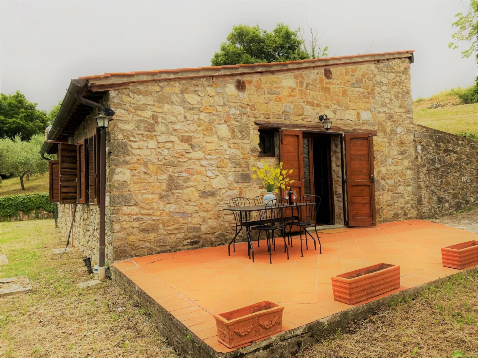 Cerretino + Tettoia-Outside