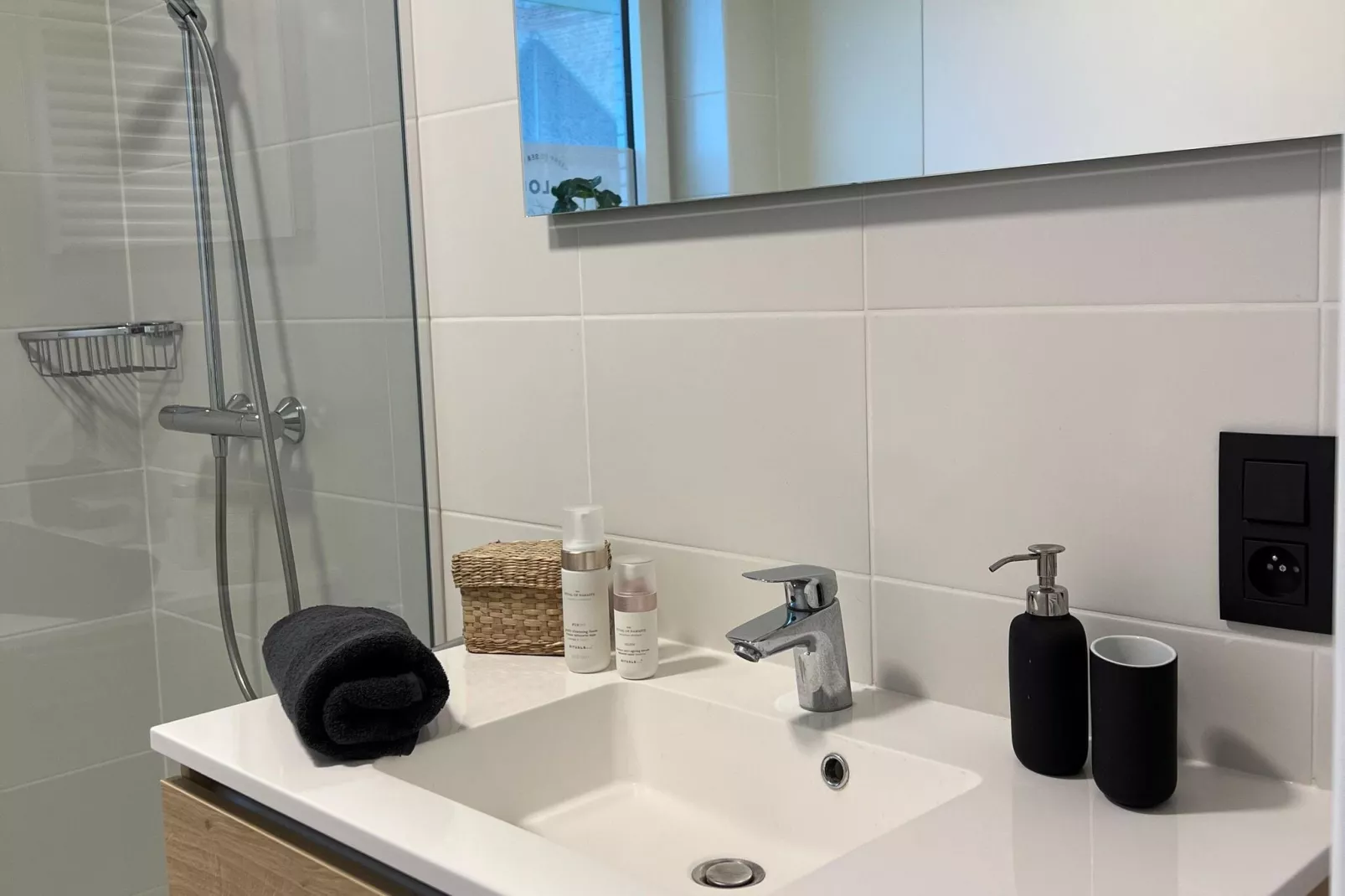 Meiboom 0101-Bathroom