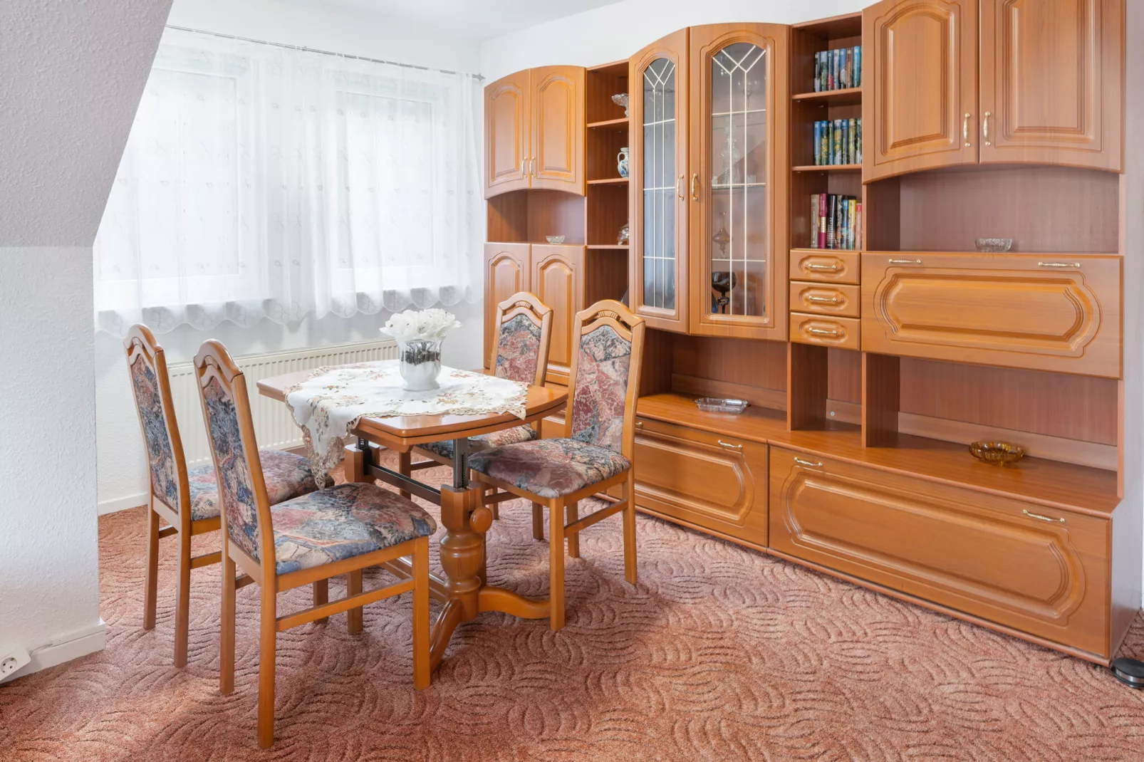 Der Kunstsammler-Dining room