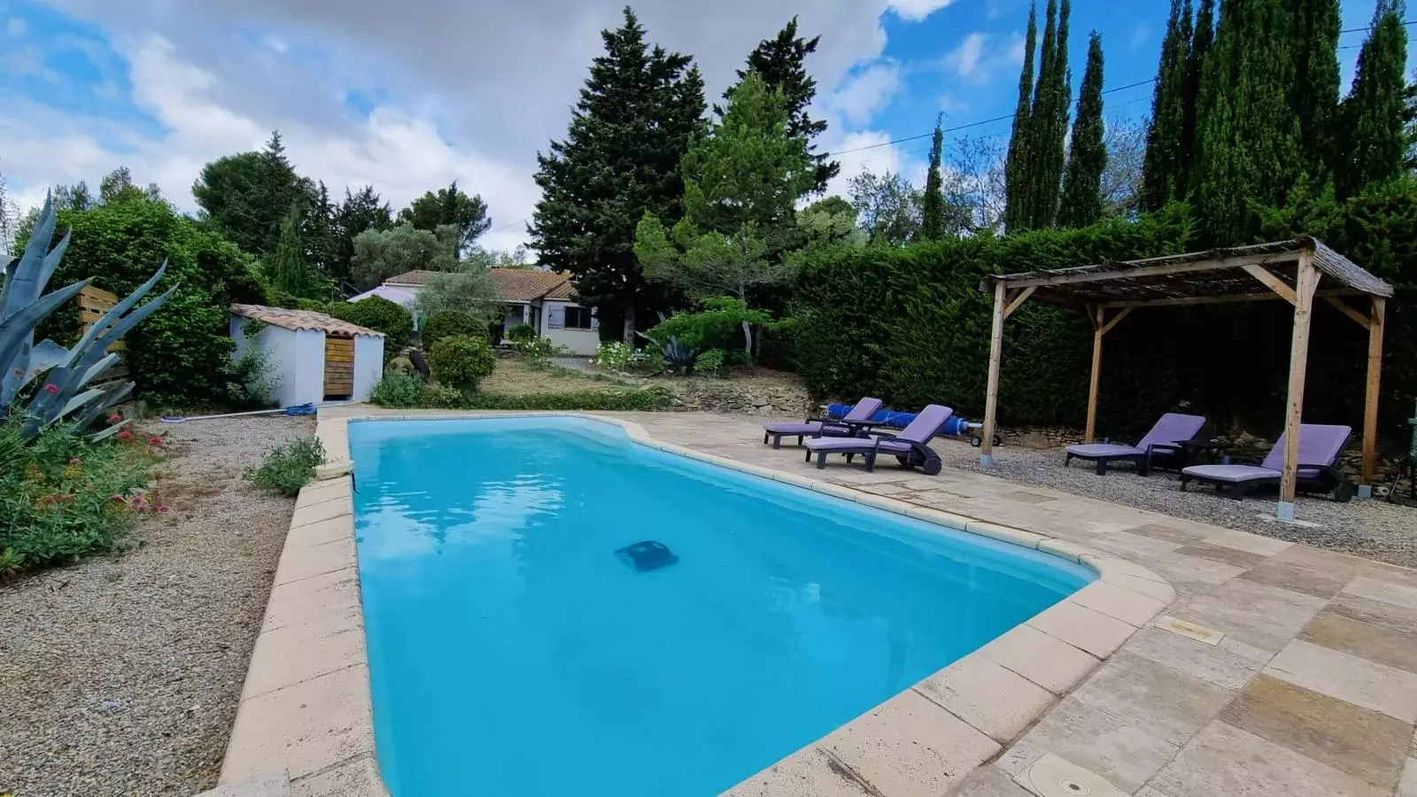 Aioli-Pool