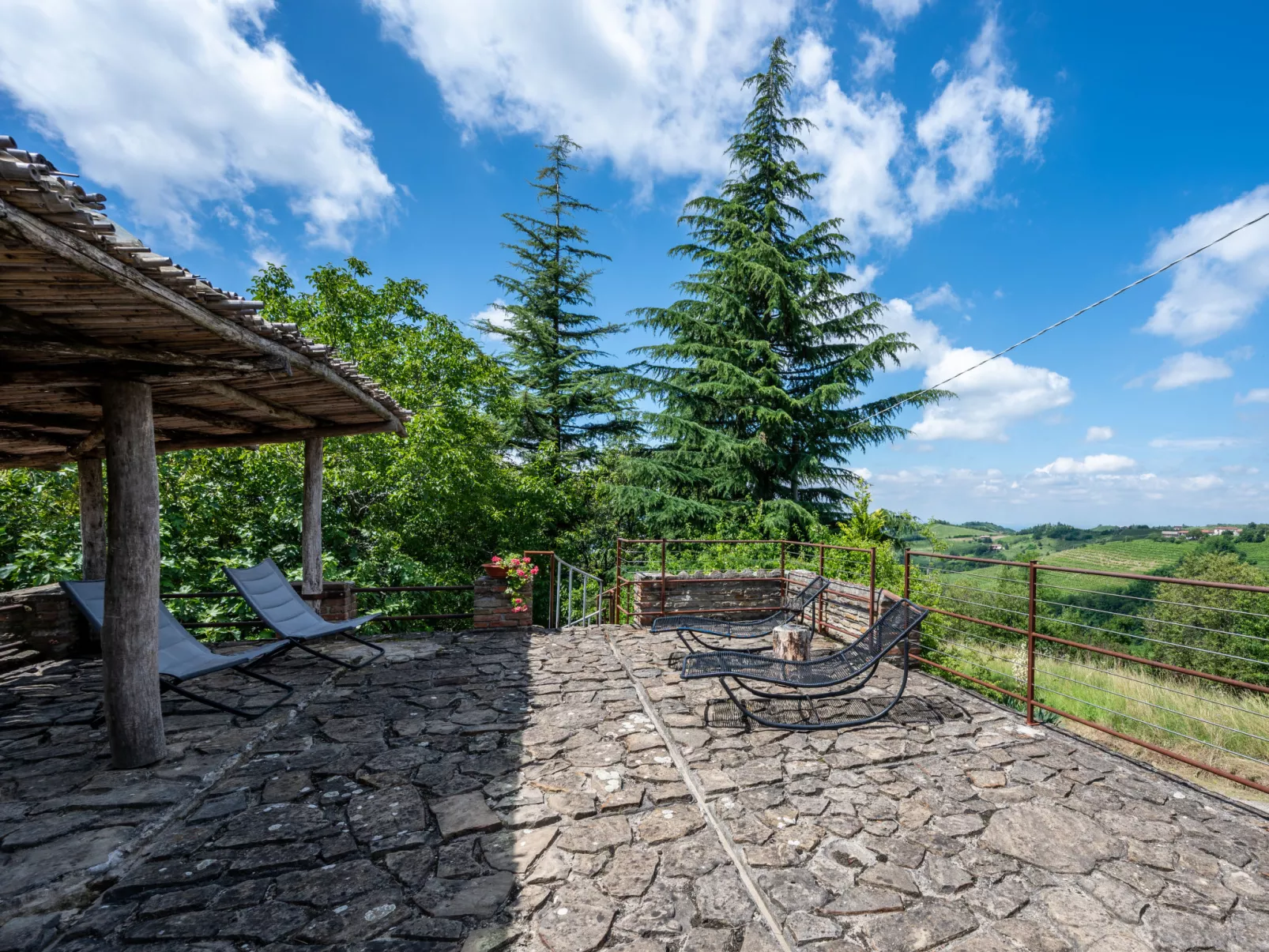 Borgo del Riondino-Outside