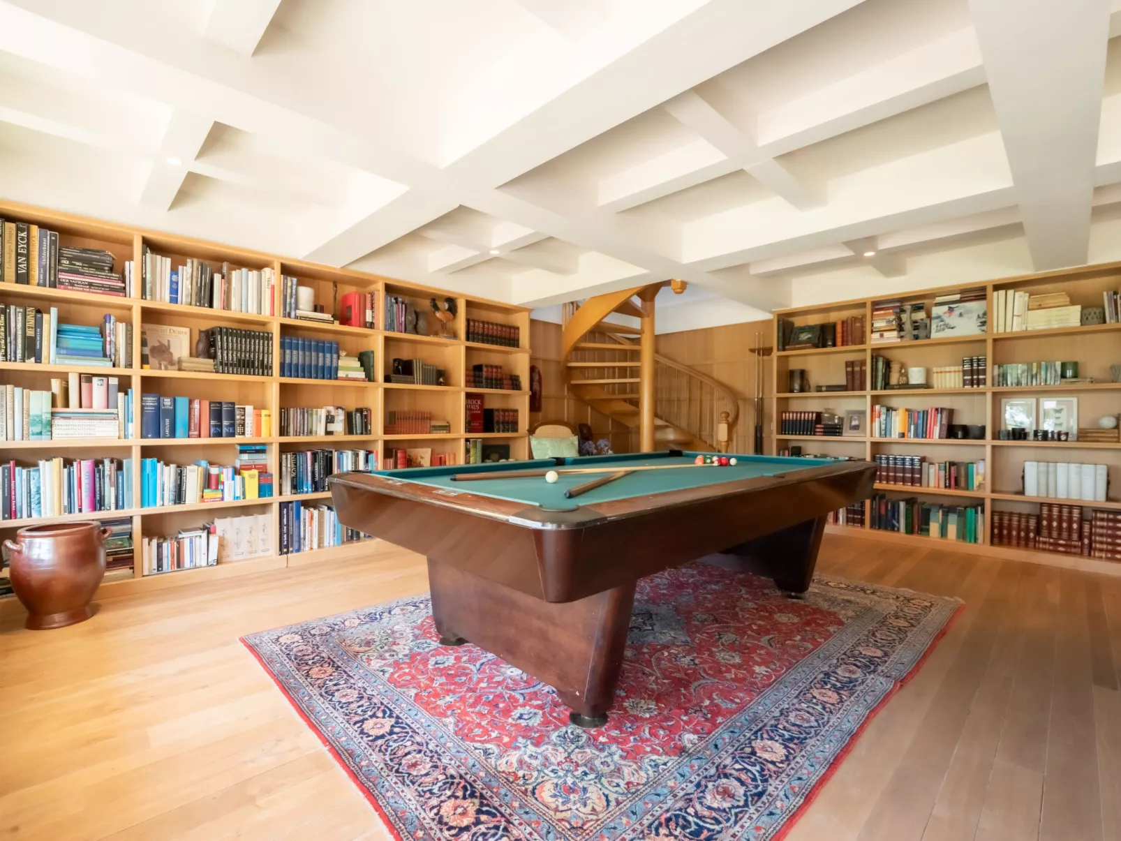 Villa Rosetree with sauna and pool table