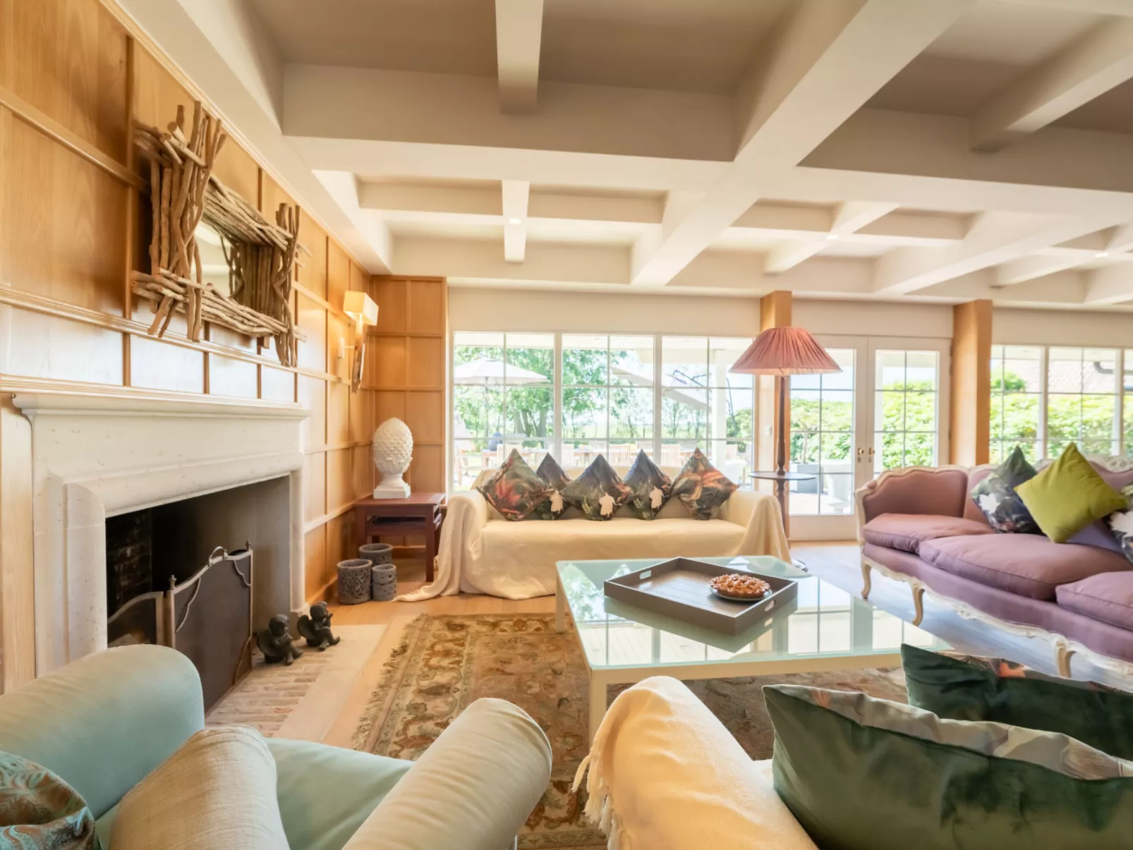 Villa Rosetree with sauna and pool table-Inside