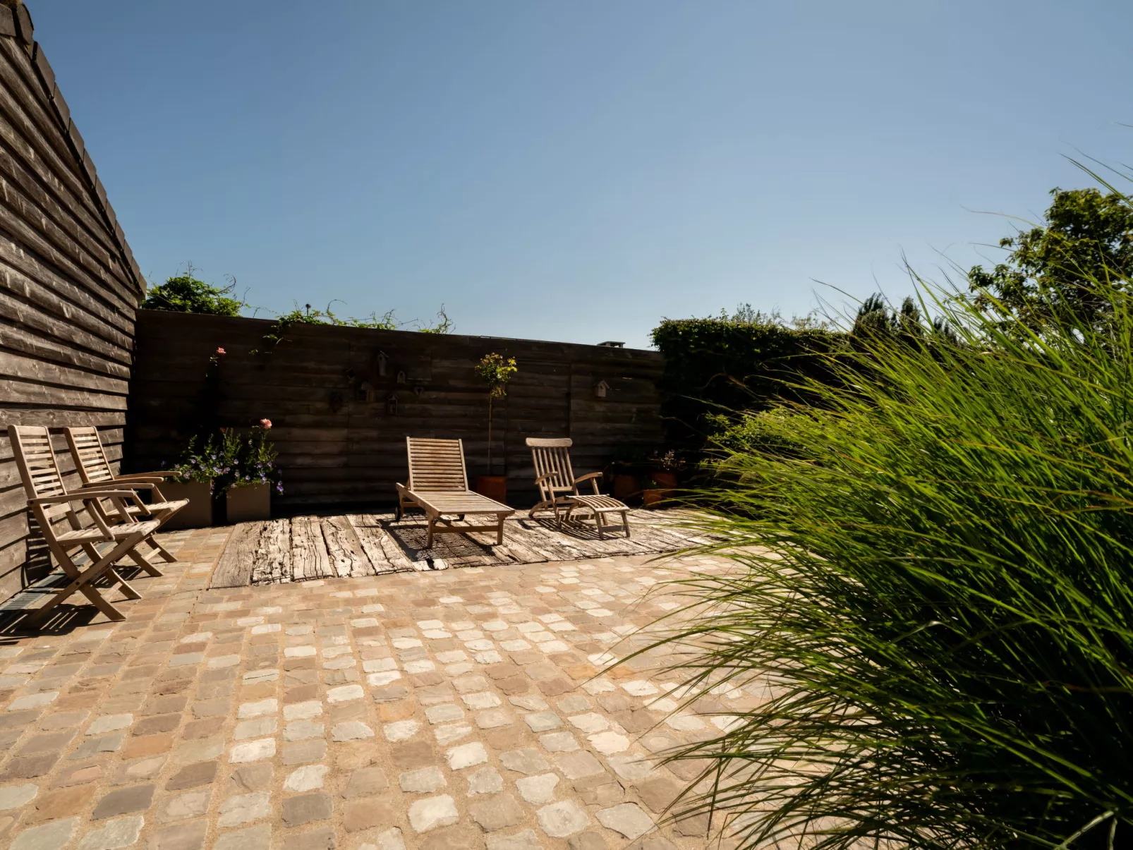 Villa Rosetree with sauna and pool table-Outside