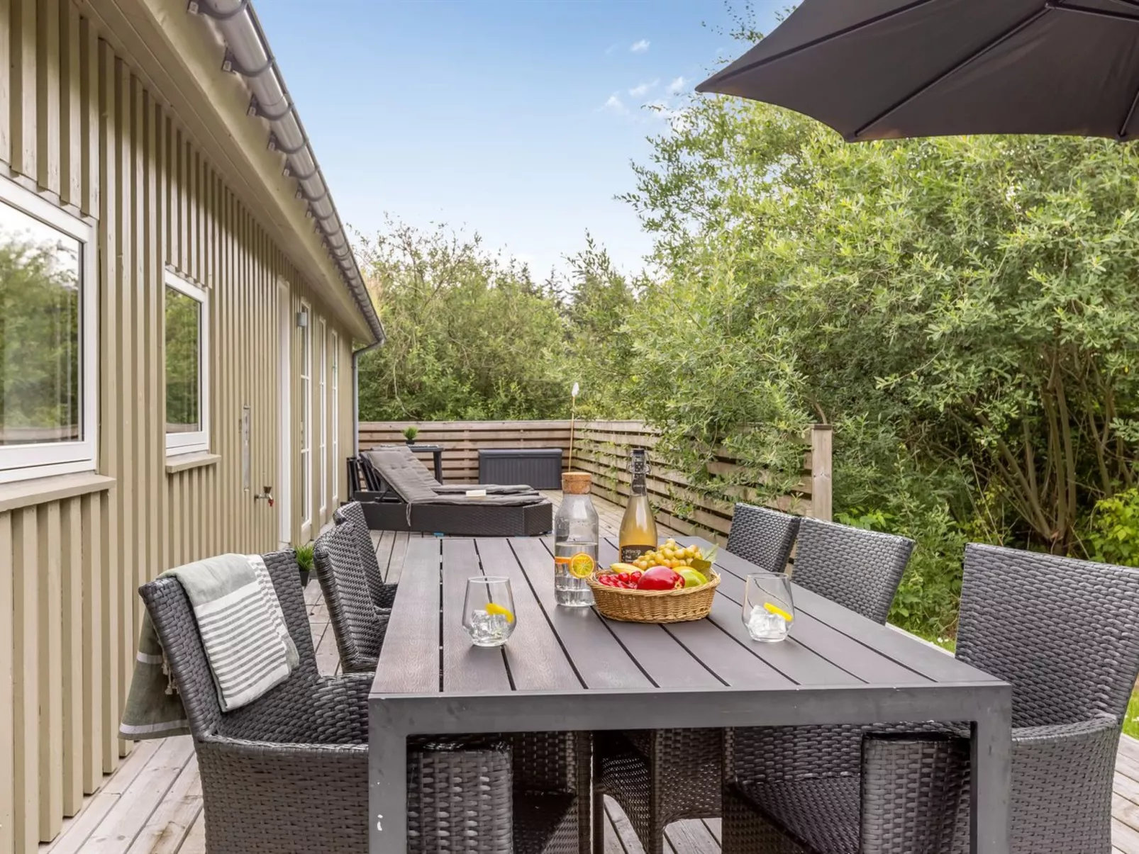 "Yngve" - 1.2km from the sea-Outside