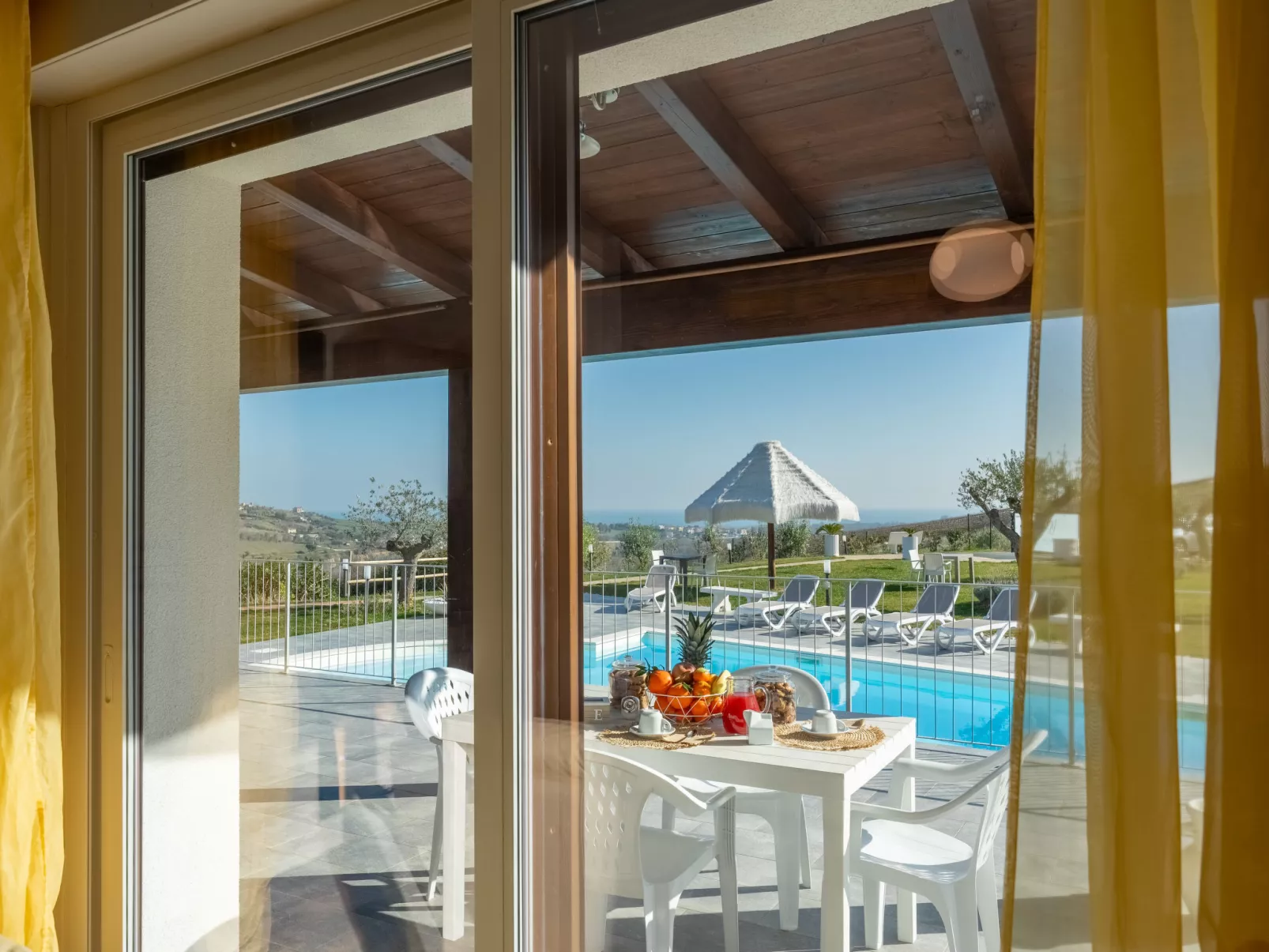 Alba Marina-Outside