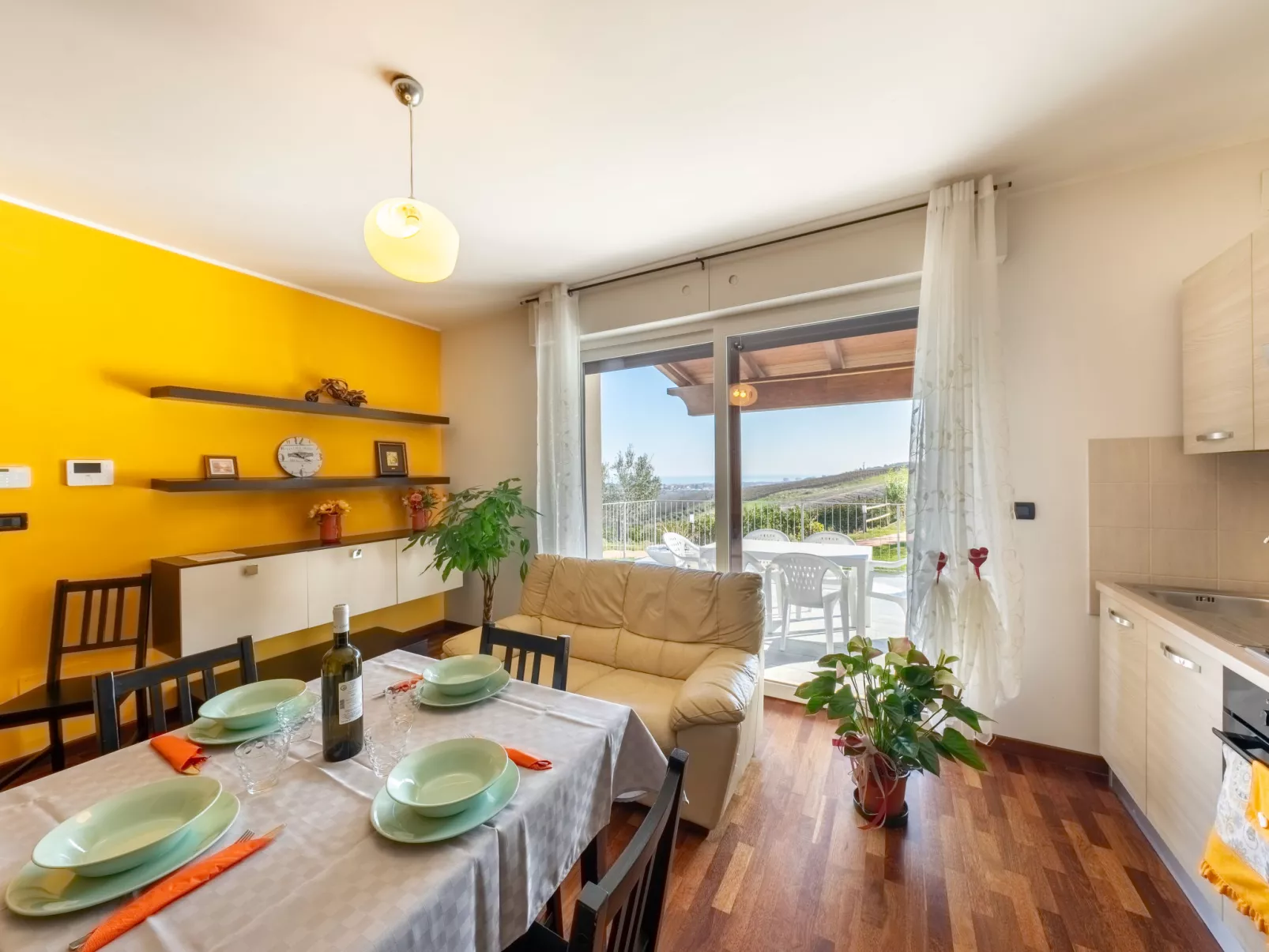 Alba Marina-Inside