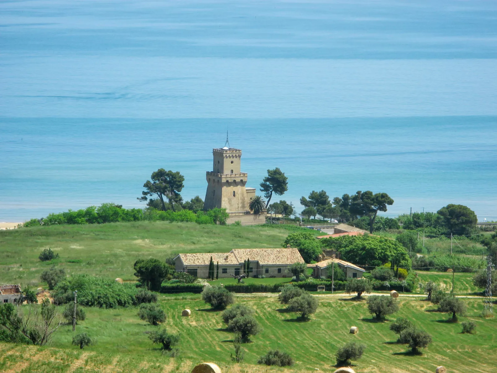 Suite dei Monti-Area