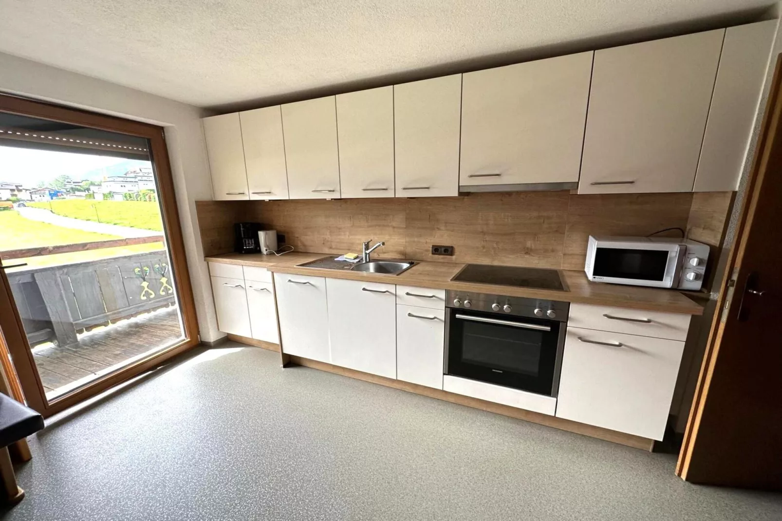 Apartment Top 10-Kitchen