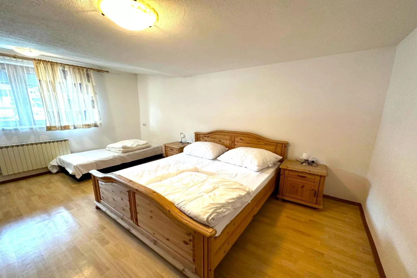 Apartment Top 10-Bedroom