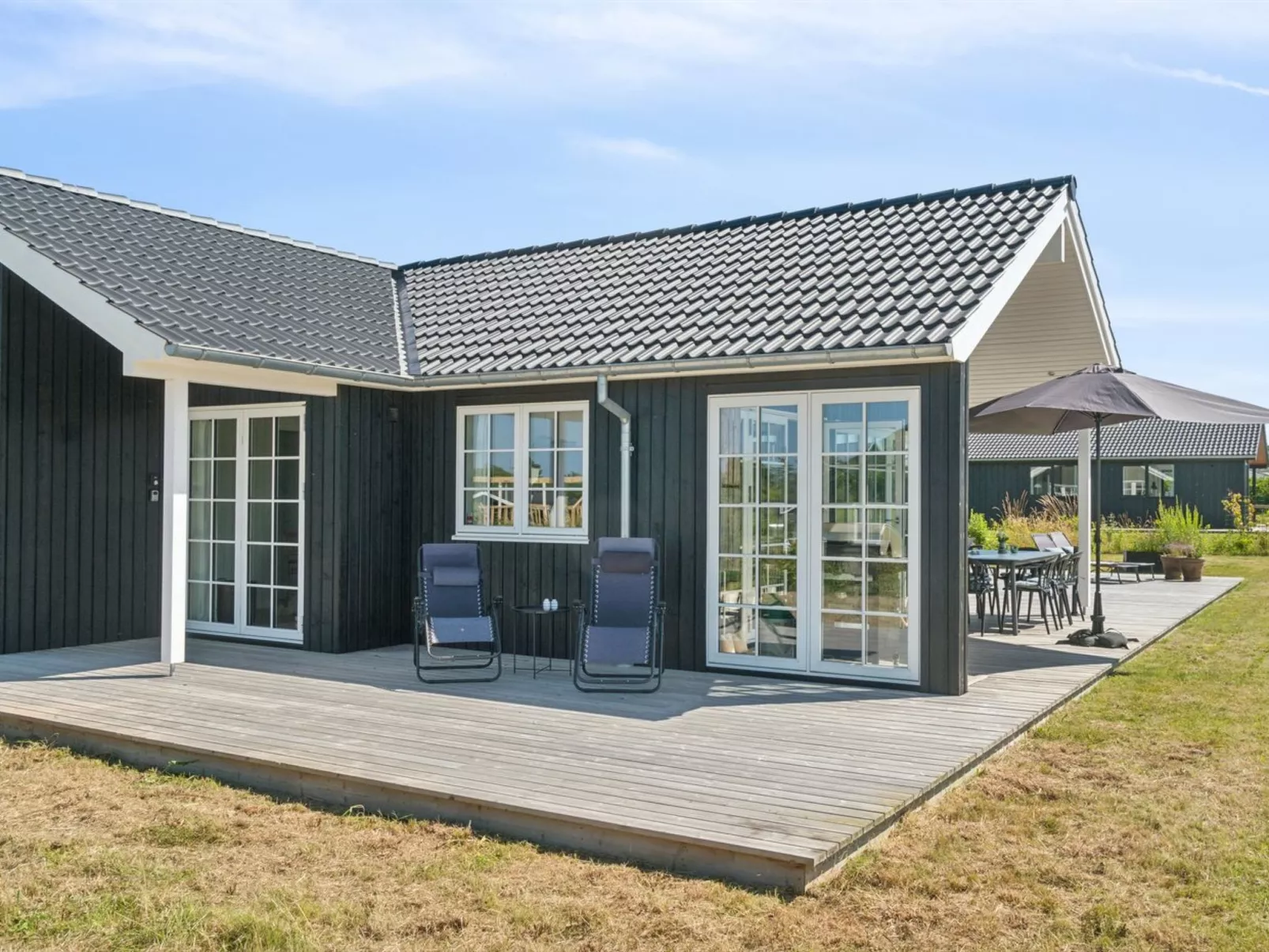 "Annerose" - 550m from the sea-Outside
