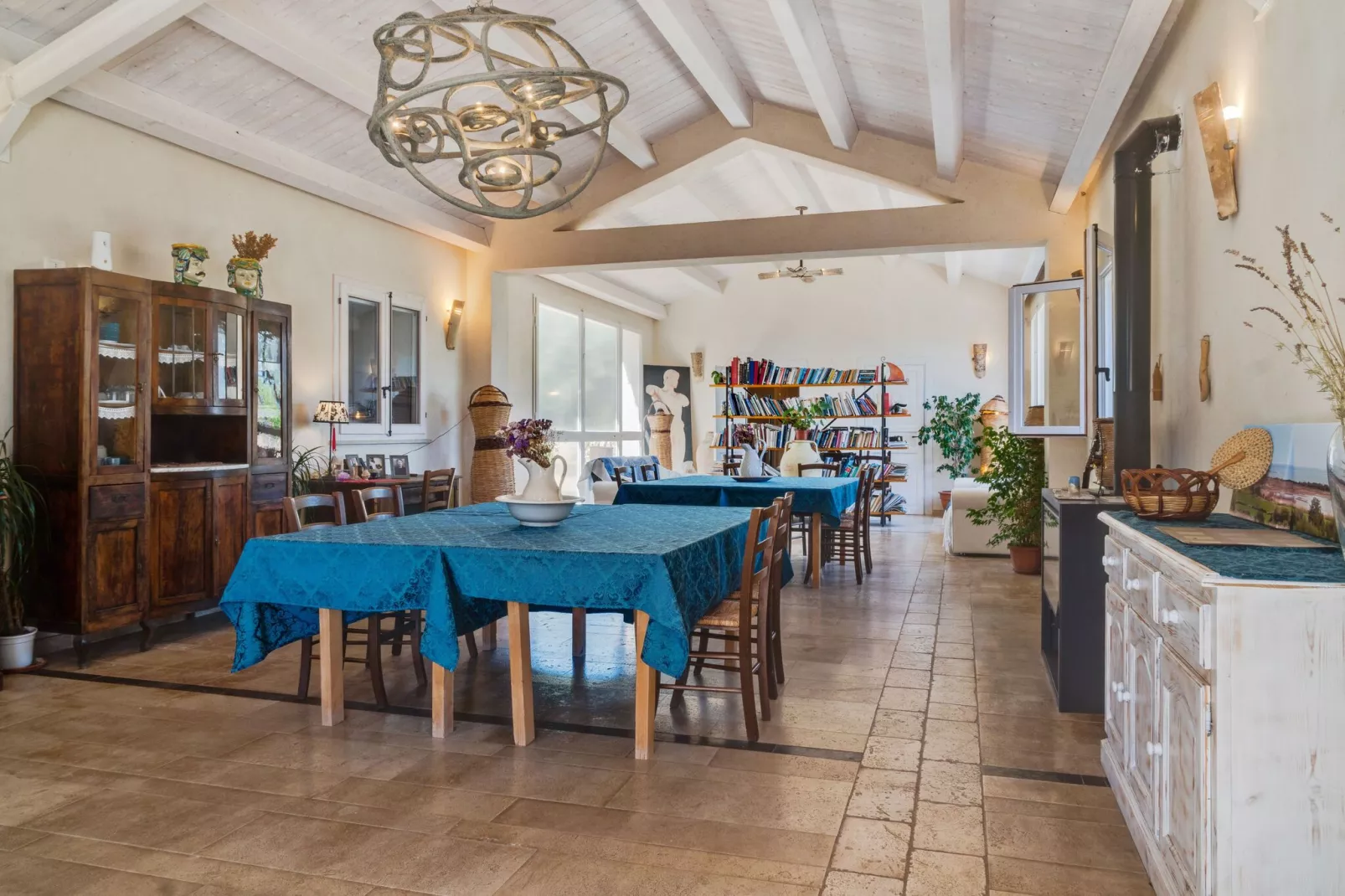 Terramater-Dining room