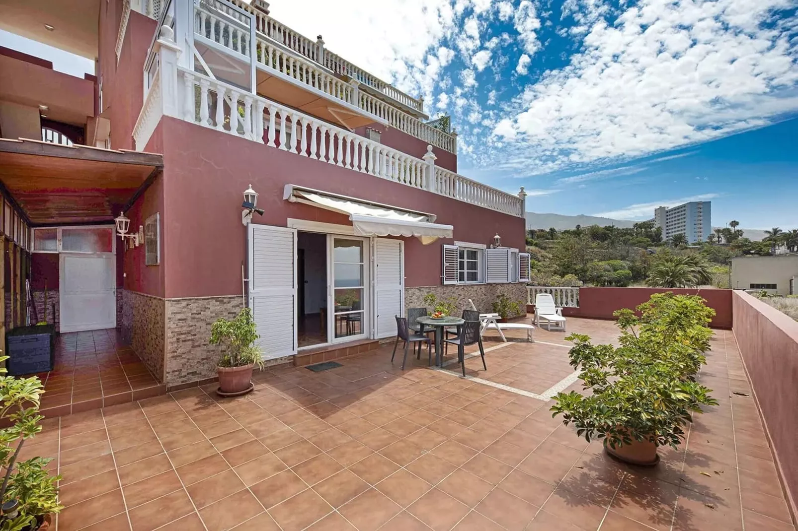 El Puerto de la Cruz-Terrace balcony