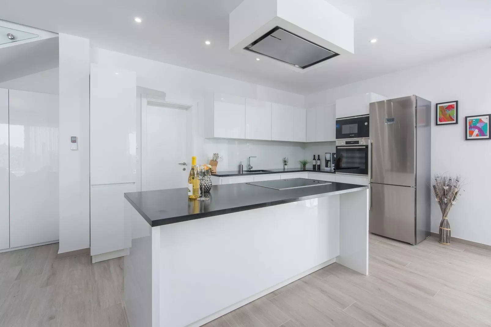 Colonia-Kitchen