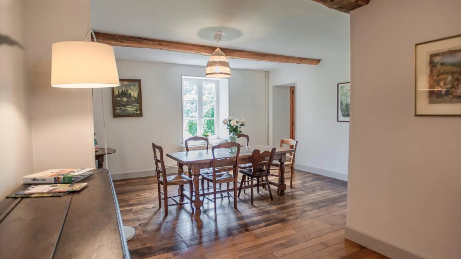 Gite du Bois-Dining room