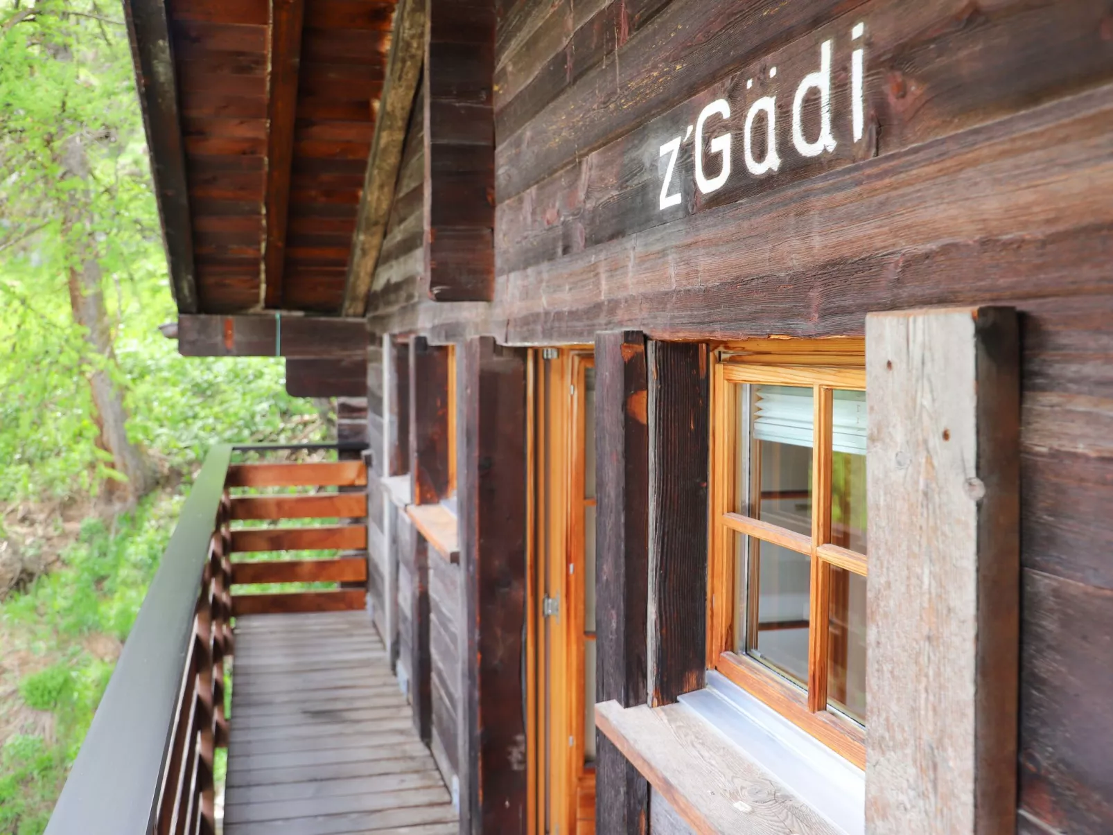 Gädi-Outside