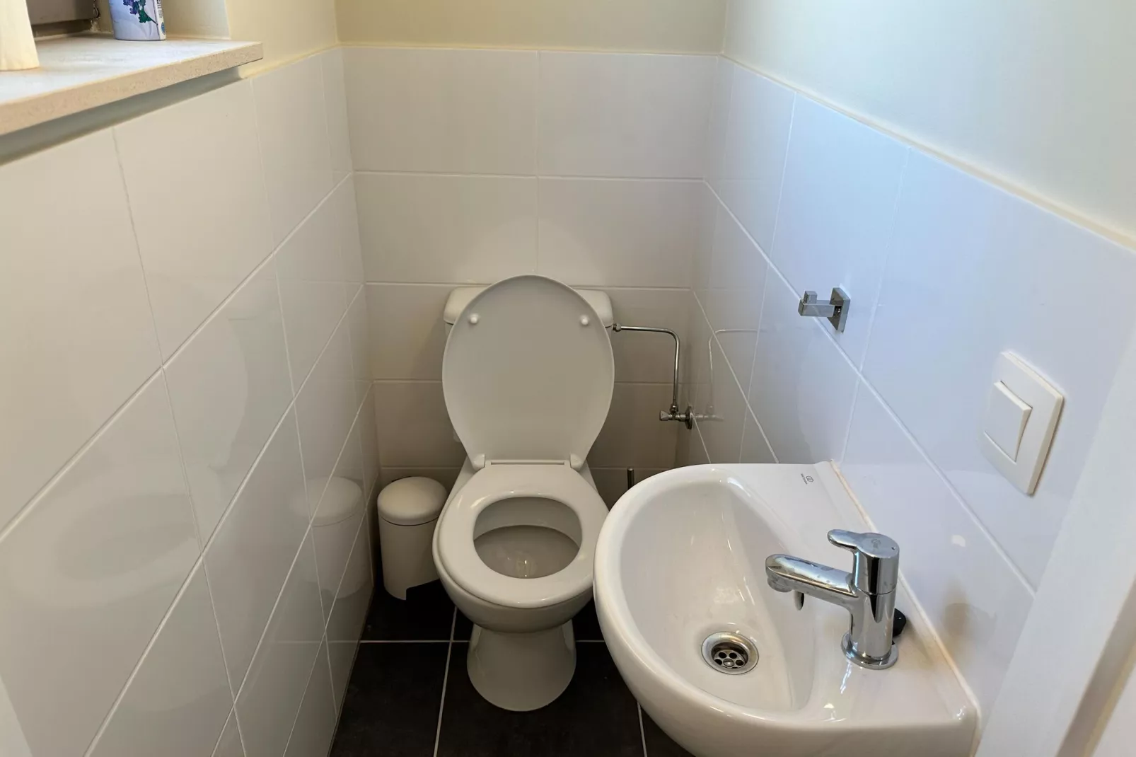 WH2/53-Bathroom