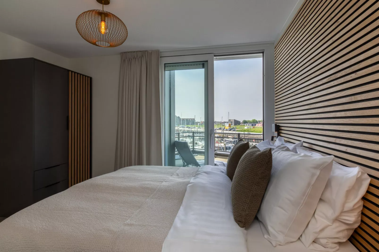 Luxe appartement Vista Maris - Havenweg 8-36 'Oester Oase'-Schlafzimmer