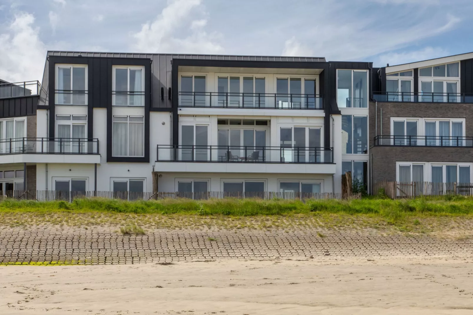 Luxe appartement Vista Maris - Havenweg 8-38  Sint-Annaland-Exterior summer