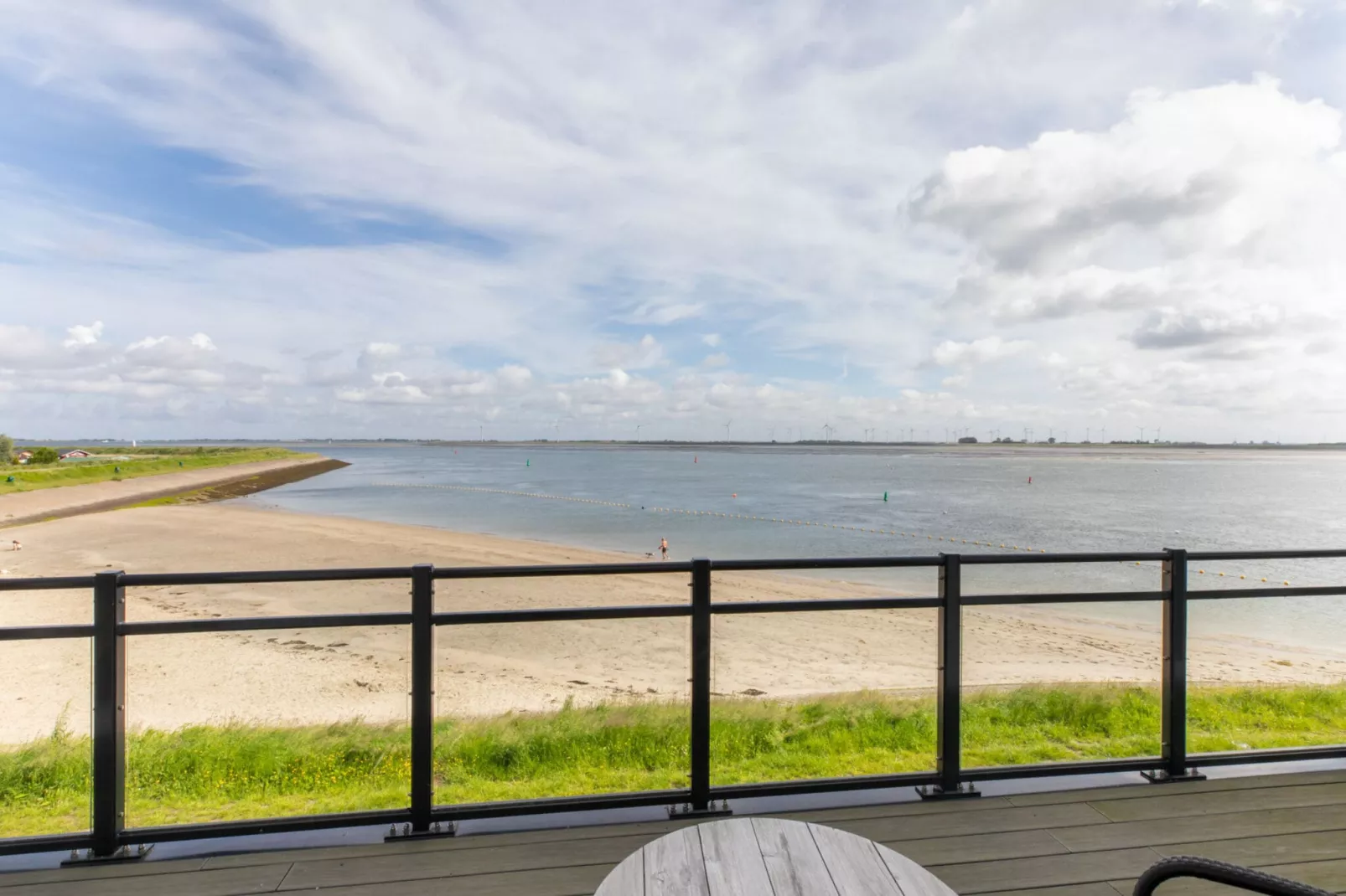 Luxe appartement Vista Maris - Havenweg 8-38  Sint-Annaland-Terrace balcony