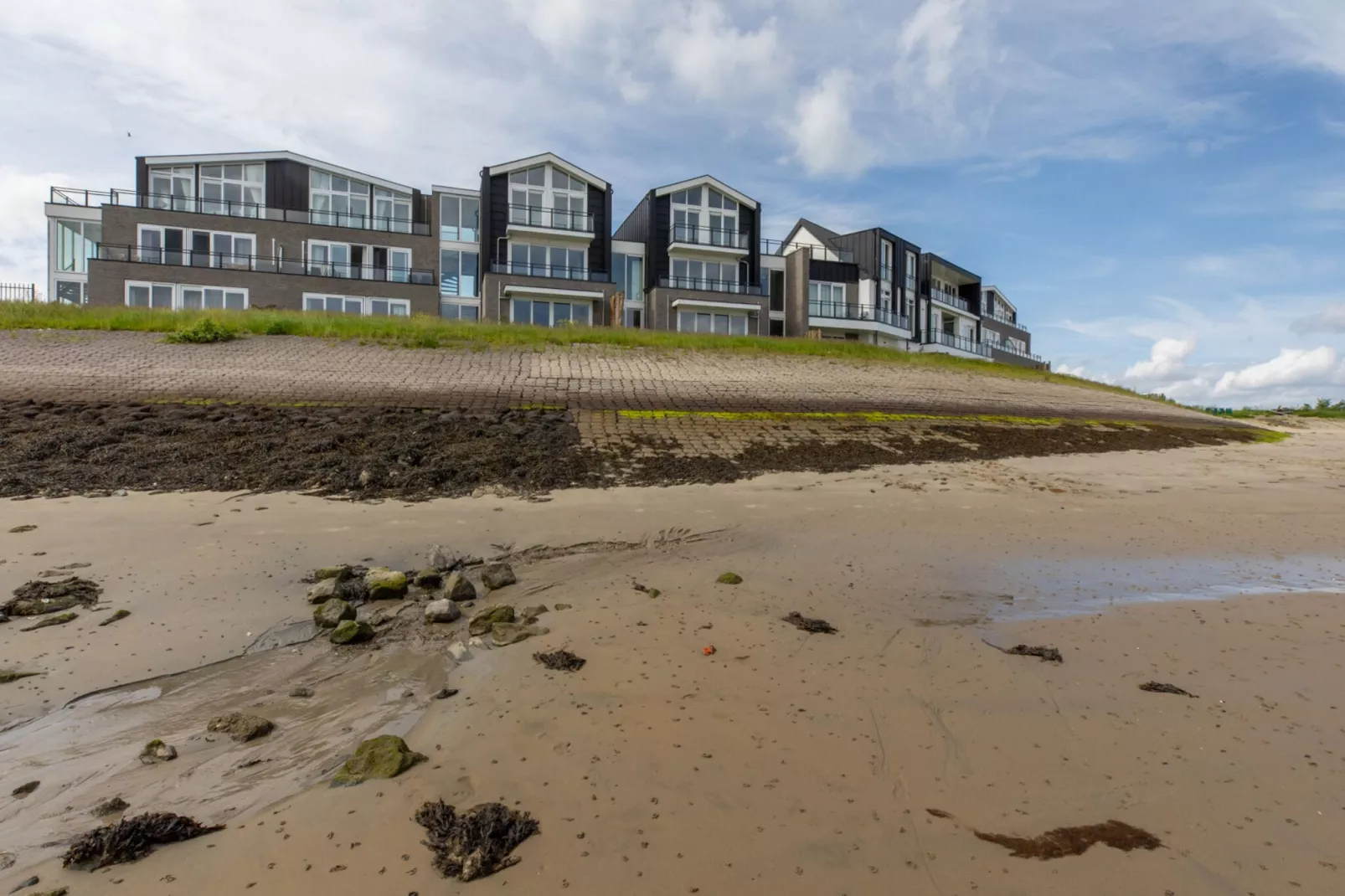 Luxe appartement Vista Maris - Havenweg 8-38  Sint-Annaland-Areas summer 1km