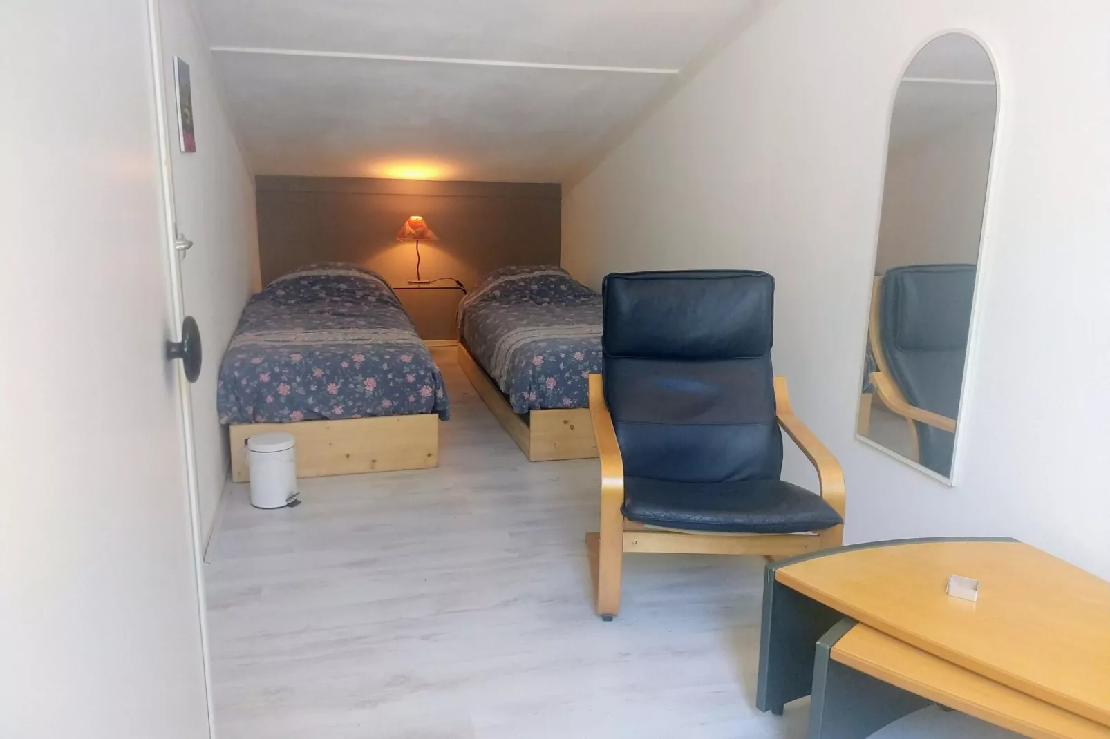Halseweg 54-Bedroom