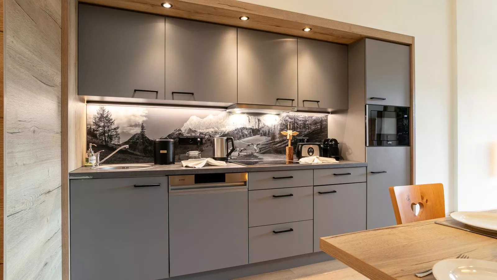 Apart33 Top 2-14-Kitchen
