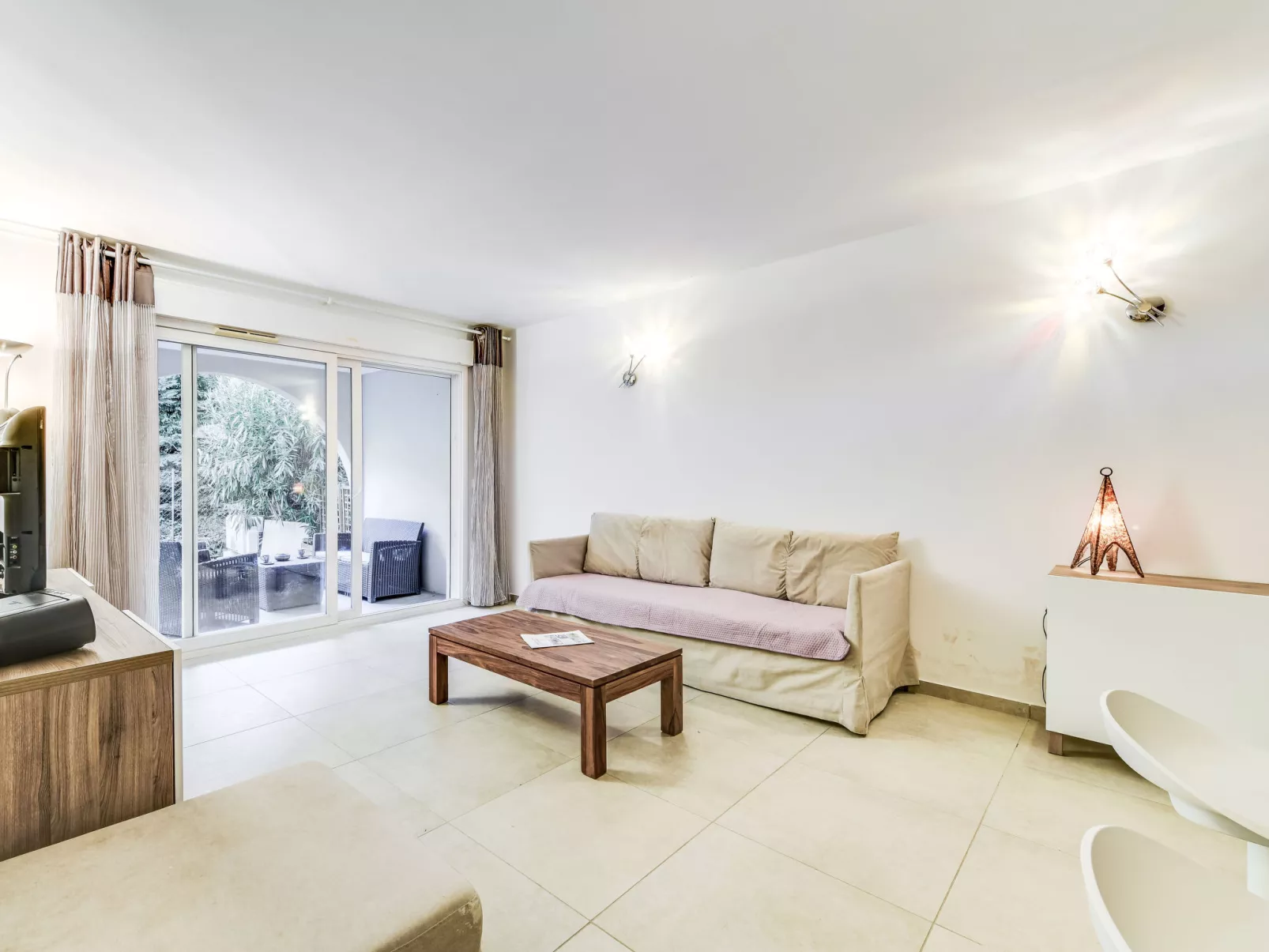 Le Jardin d'Artemis-Inside