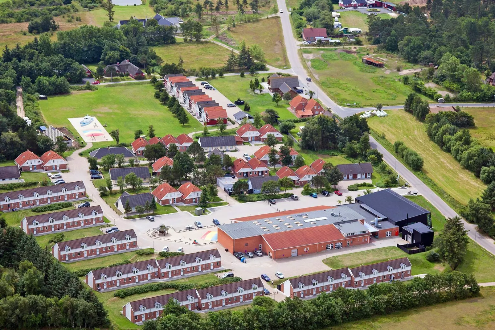 7 vær.,hus,2 badev.,1 plan-Outdoor