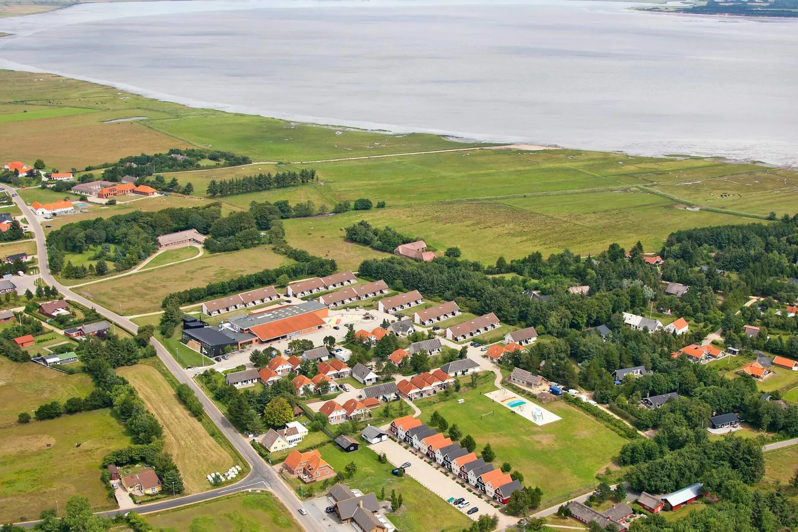 7 vær.,hus,2 badev.,1 plan-Outdoor