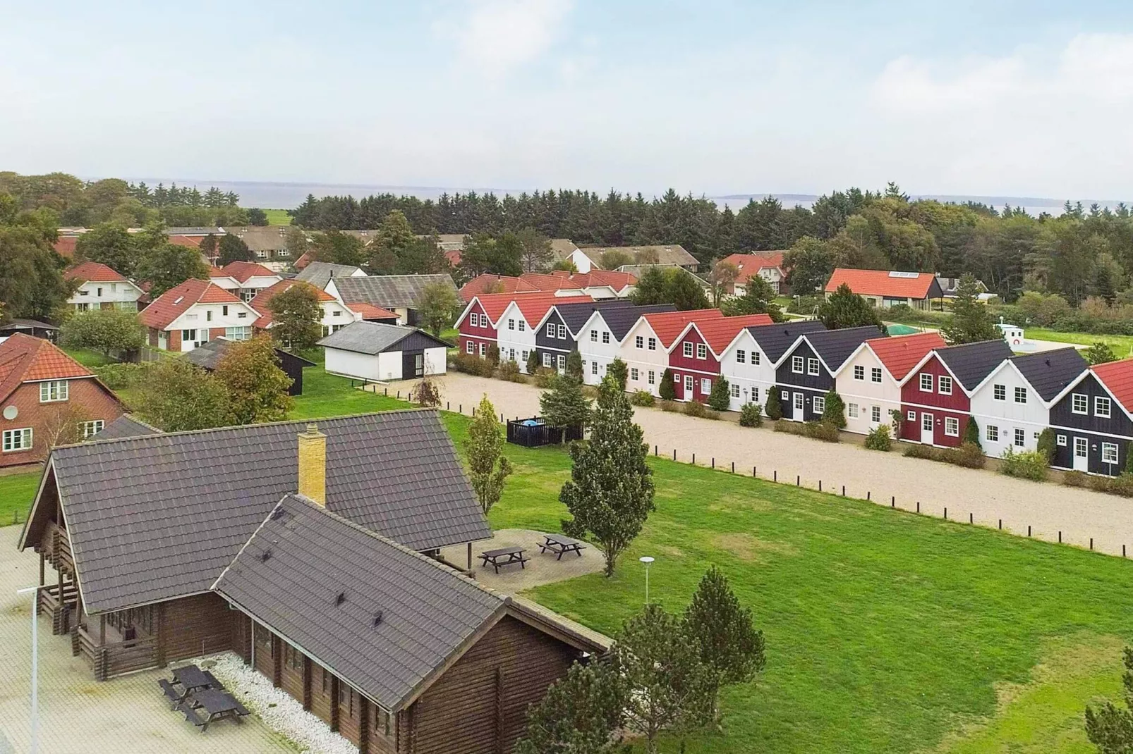 7 vær.,hus,2 badev.,1 plan-Outdoor