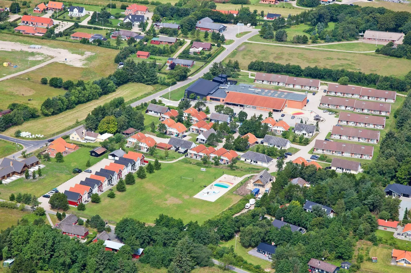 7 vær.,hus,2 badev.,1 plan-Outdoor
