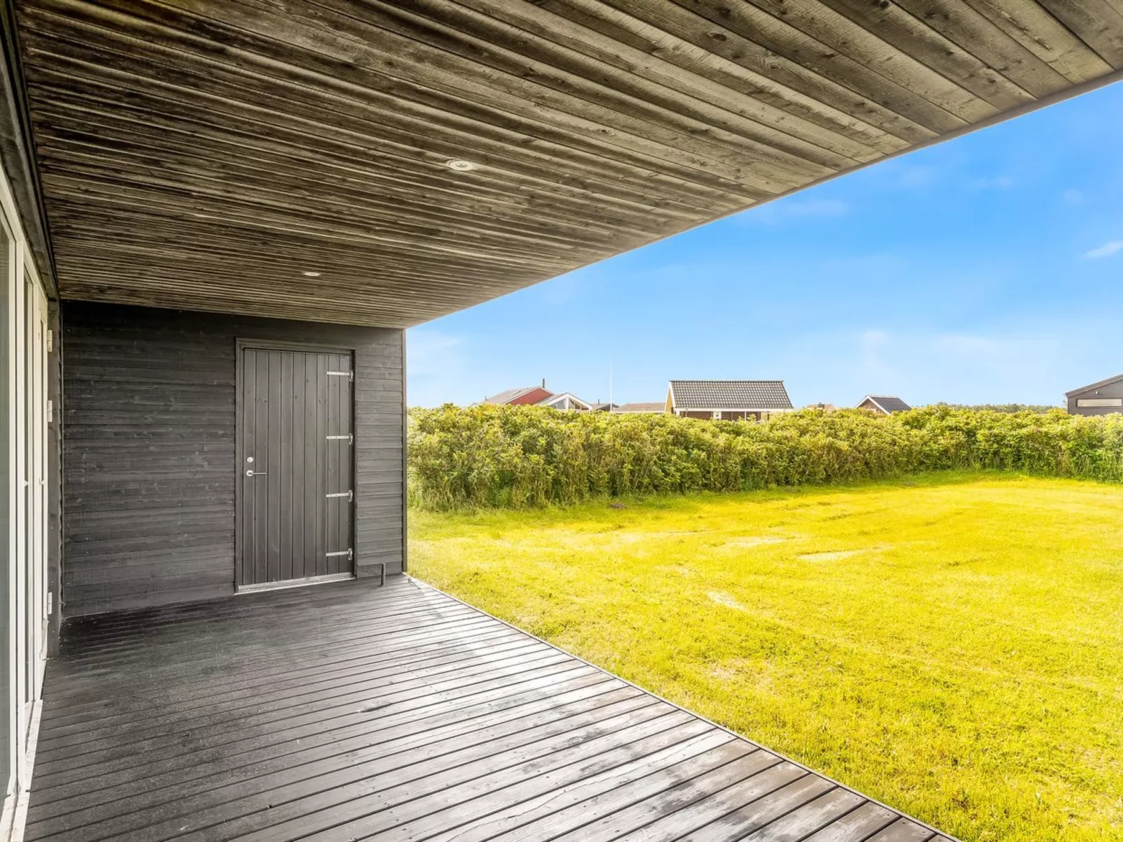 "Mildrid" - 200m from the sea-Outside