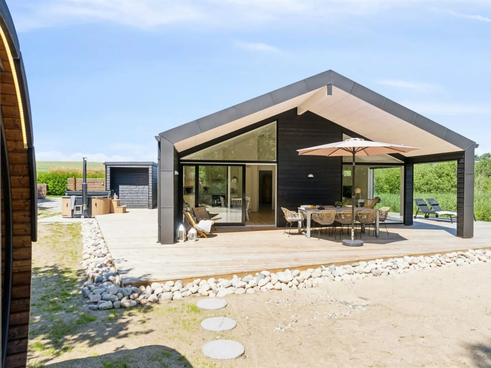 "Lonneke" - 450m from the sea-Outside