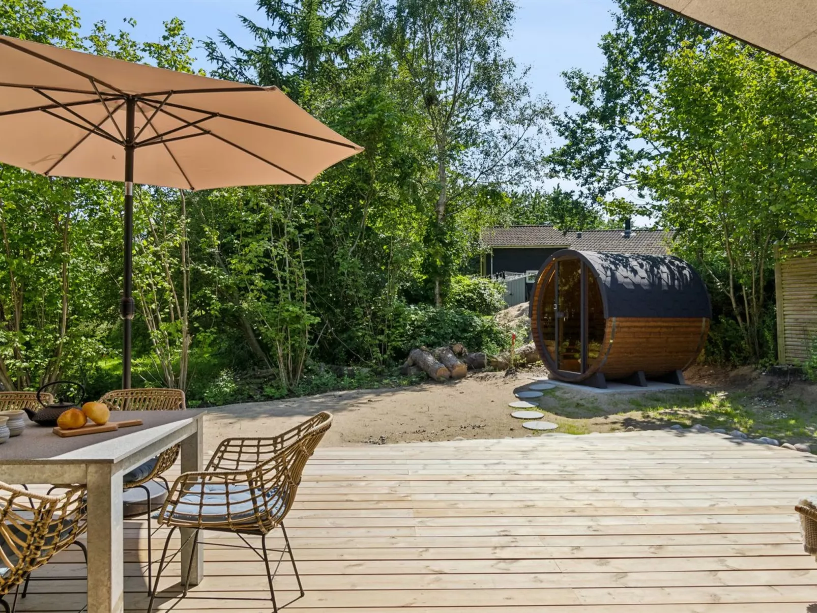 "Lonneke" - 450m from the sea-Outside