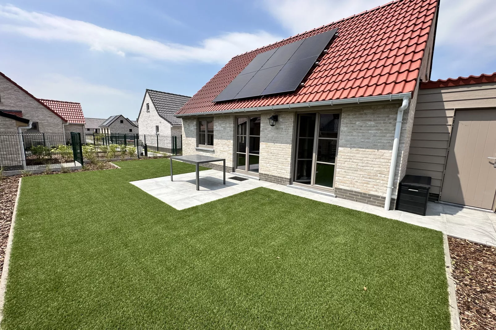 WH2/54-Gardens summer