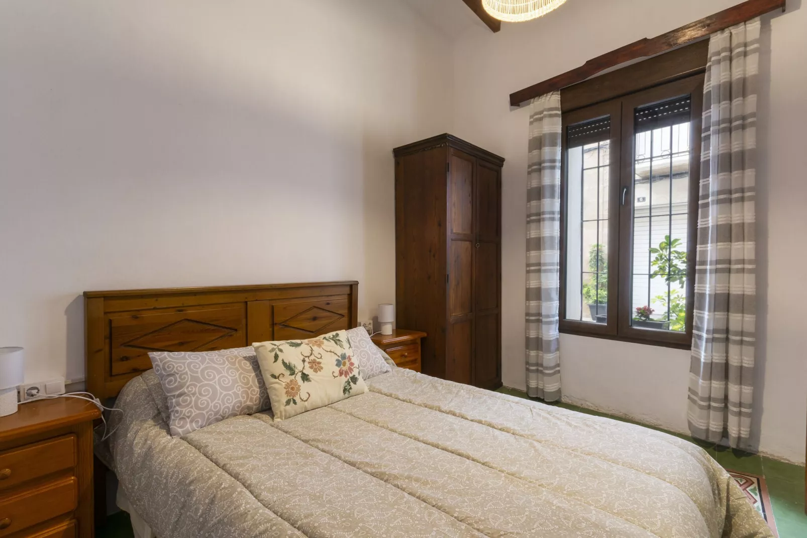 Casc Antic-Bedroom