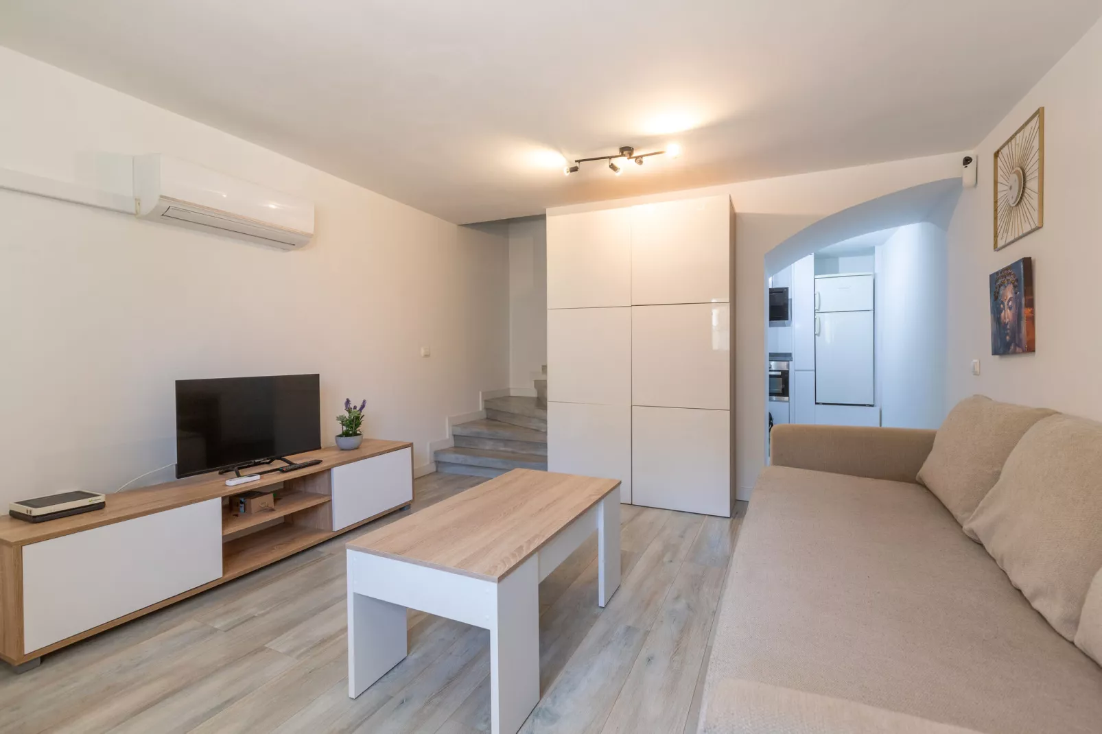 Alto Del Pinar-Living room
