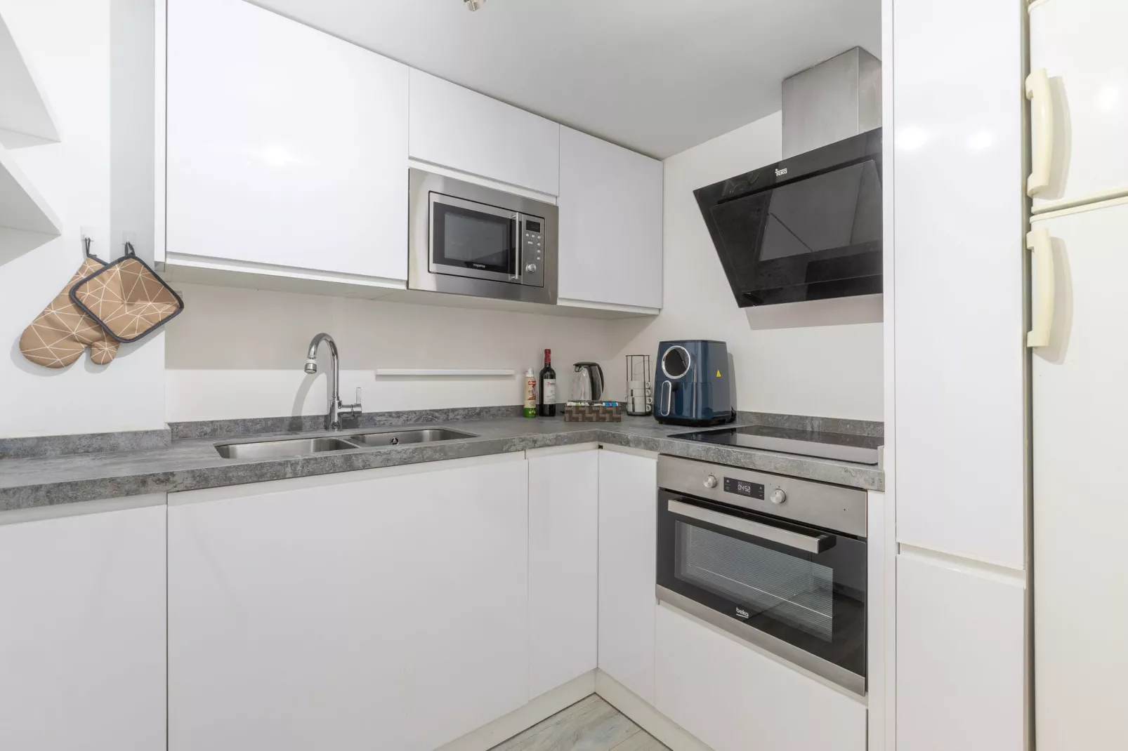 Alto Del Pinar-Kitchen