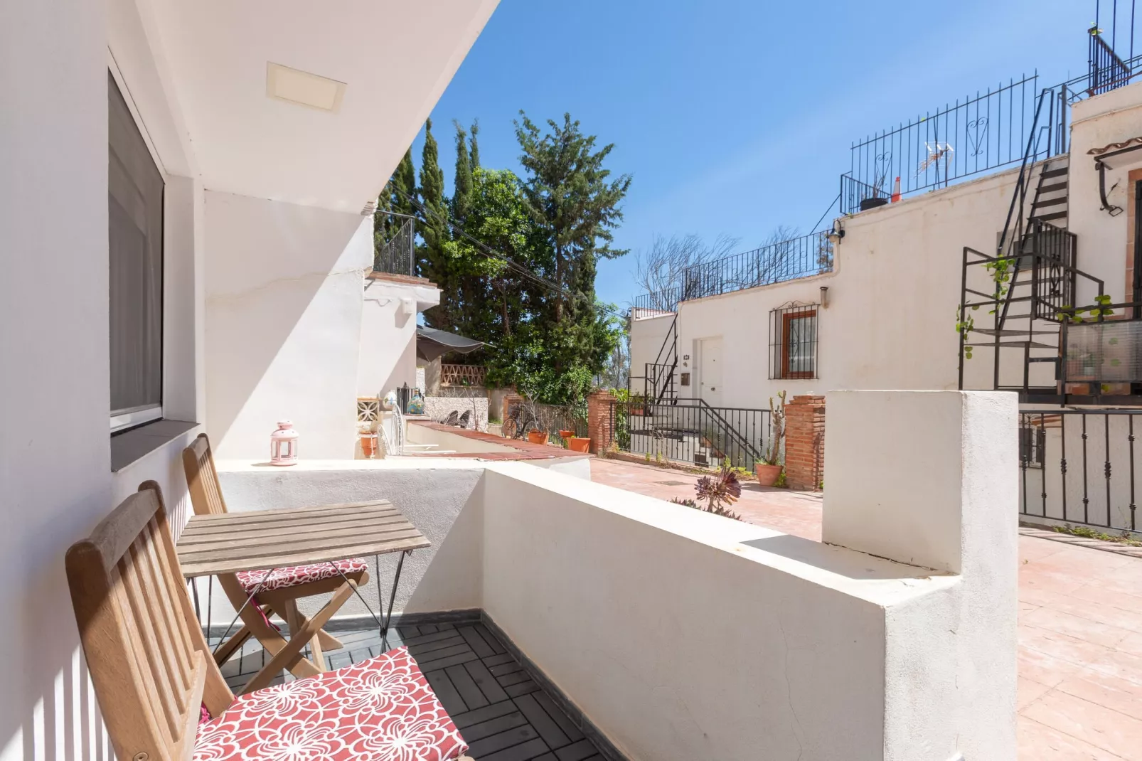 Alto Del Pinar-Terrace balcony
