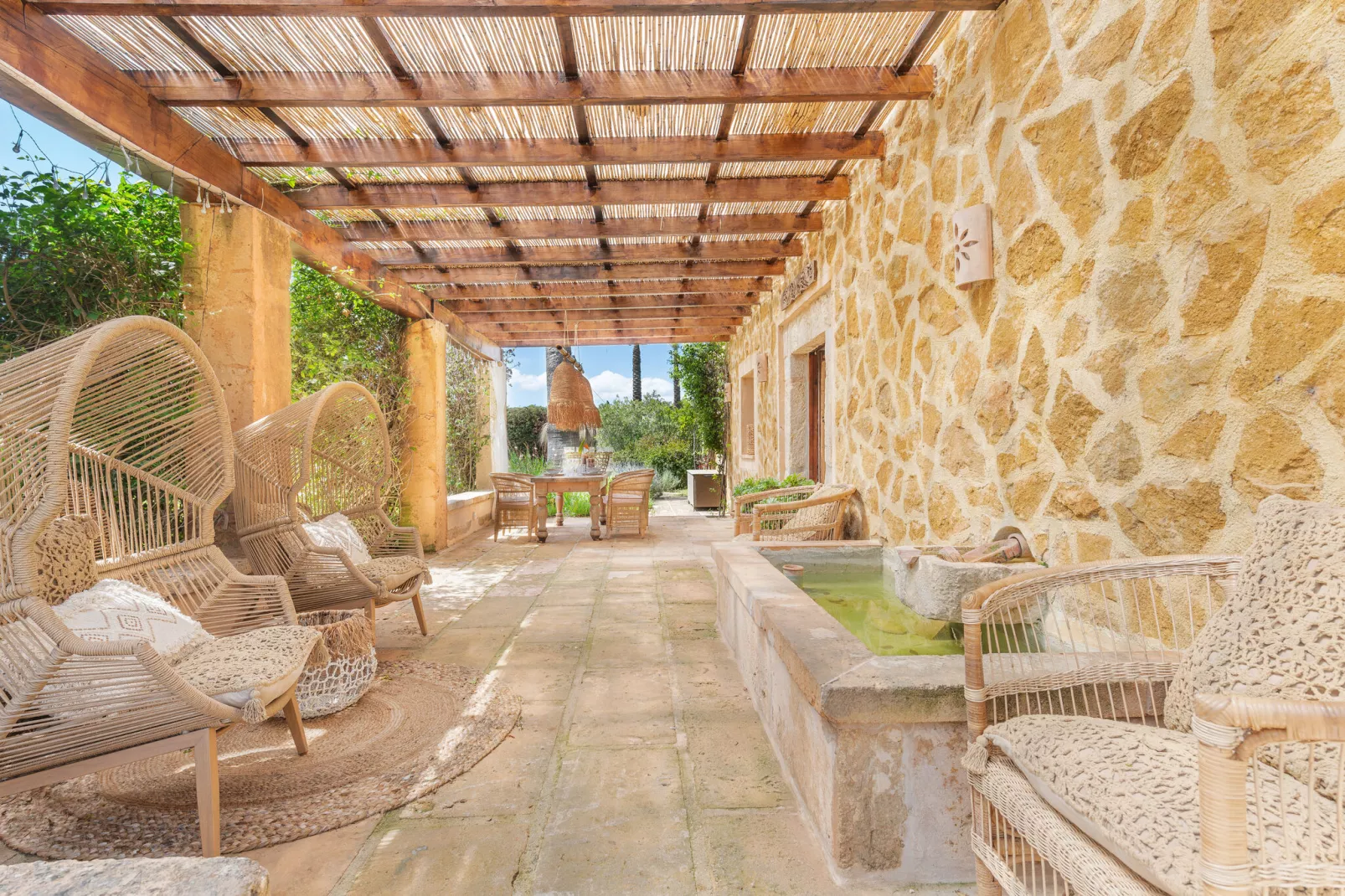 Le Petit Paradis-Exterior summer