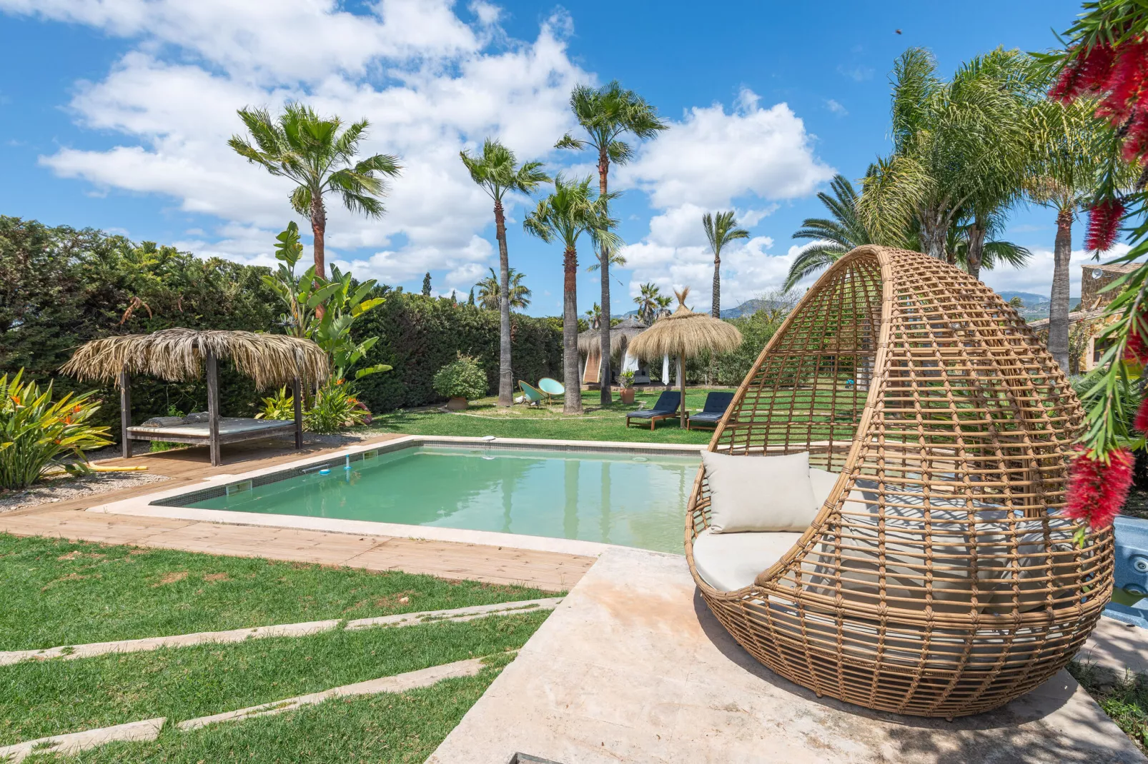 Le Petit Paradis-Exterior summer