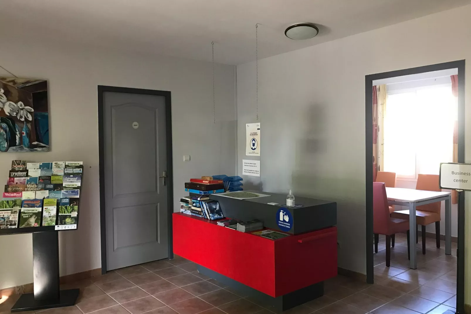 Les Forges 3 bedrooms 83-Reception hall