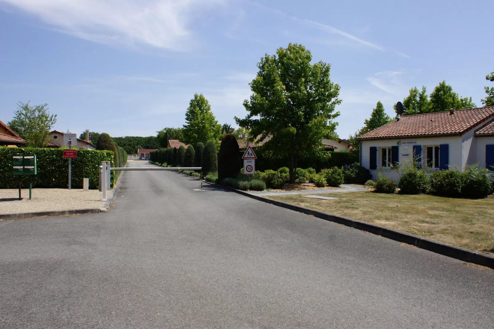 Les Forges 3 bedrooms 83-Facilities