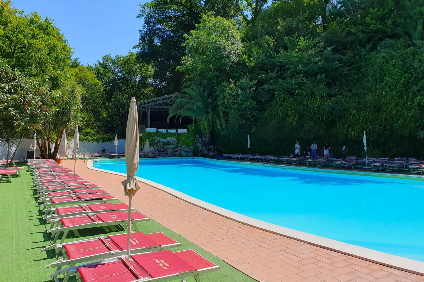 Chalet 4 pax con Bagno-Schwimmbad