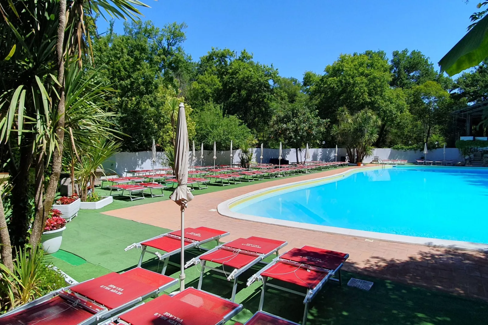 Chalet 4 pax con Bagno-Schwimmbad