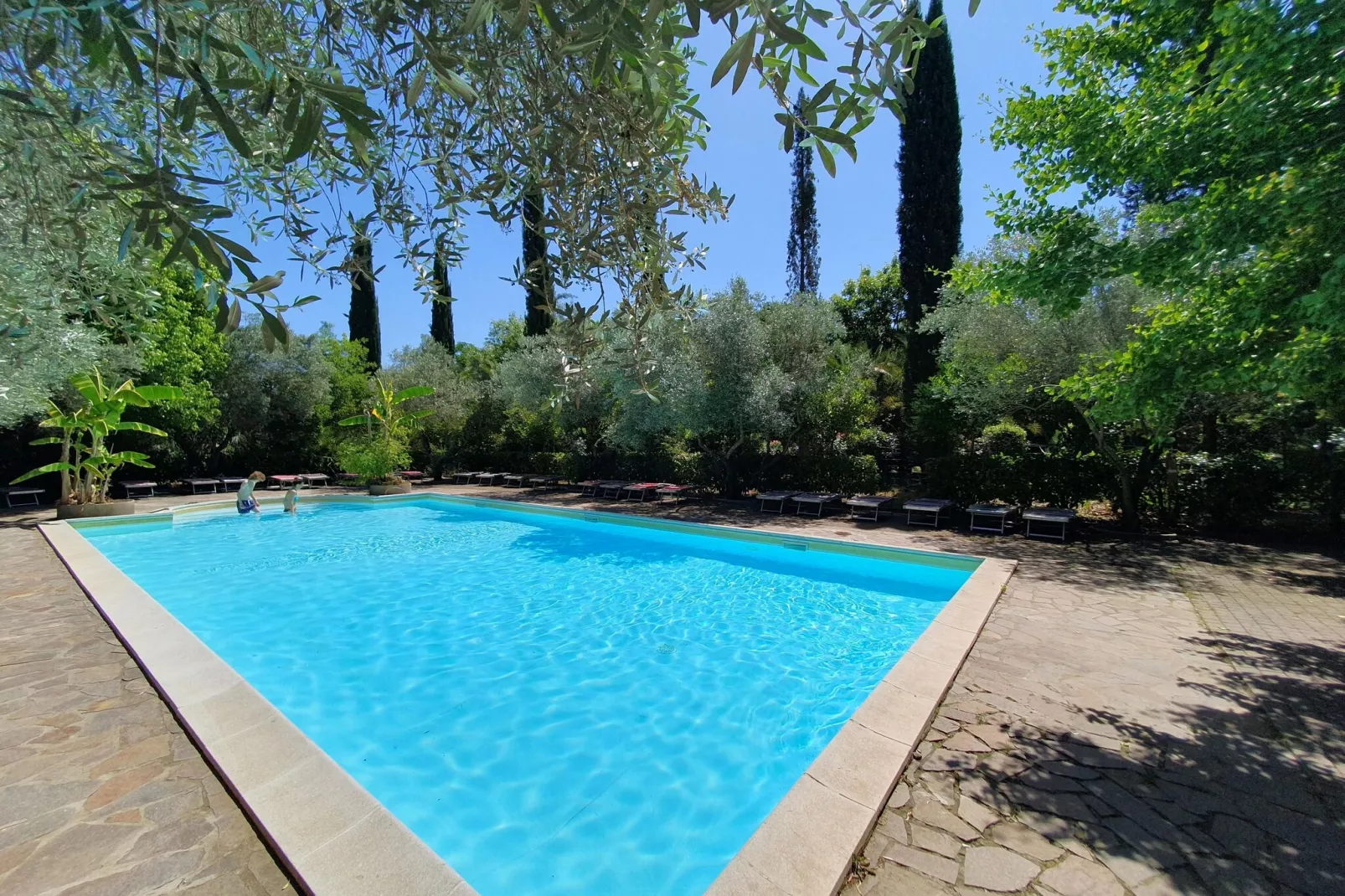 Chalet 4 pax con Bagno-Schwimmbad