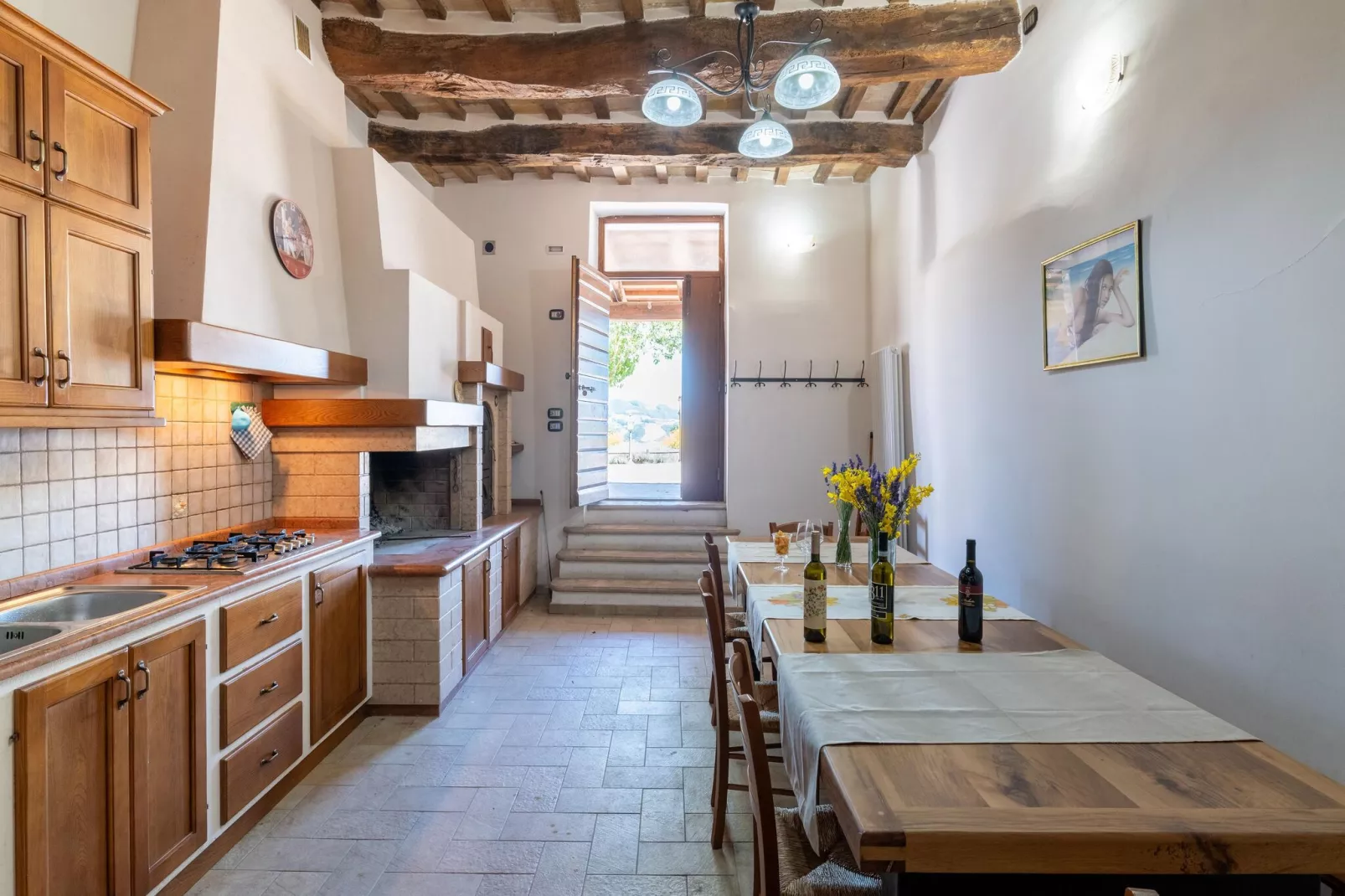 Orchidea-Kitchen