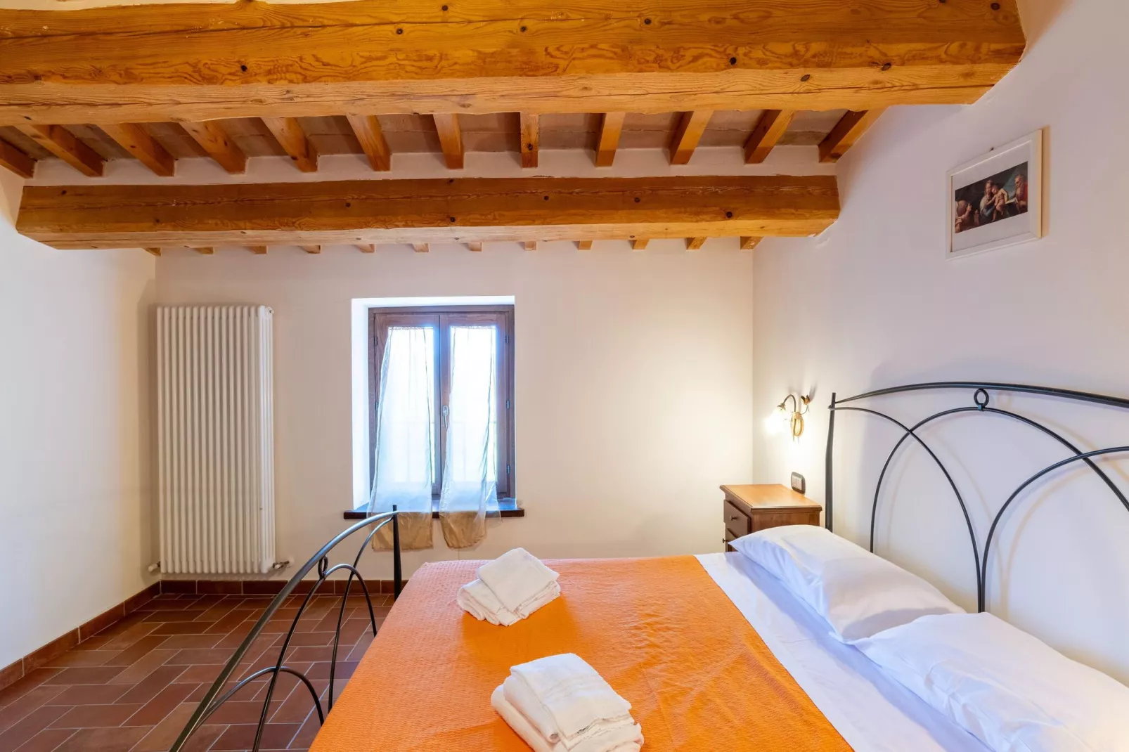 Mimosa-Bedroom