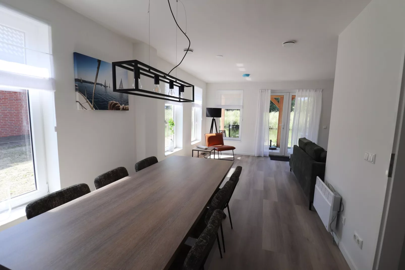 Kuifduiker 7-Dining room